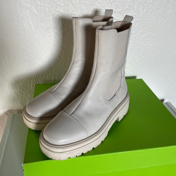 Sam Edelman Wellington Chelsea Ivory Boots US8,5 - Picture 7 of 7